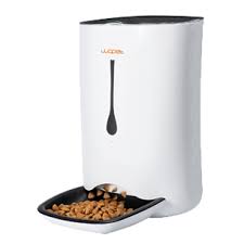 Compact Automatic Pet Feeder