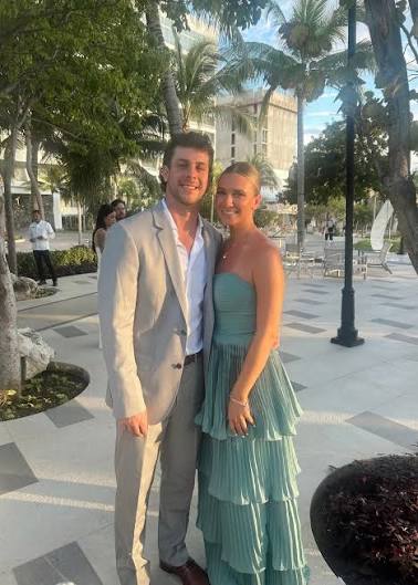 Ernie Clement & his girlfriend ✨ Smiles, style, and a perfect moment  together 💙