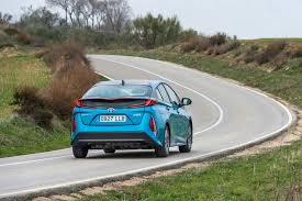 Impressive fuel economy and the flexibility of electric charging. Nuevo Toyota Prius Hibrido Enchufable