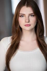 Mel Osorio's Instagram, Twitter & Facebook