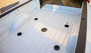 The right 5th wheel hitch doesn't just get the job done. B W Companion Oem Fifth Wheel Hitch Installation Easy Roads Less Traveled