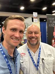Friendly faces. While at a food show recently I ran into my good friend Justin  Ammons who I hadn't seen in years. I was at the show solo so seeing that  familiar