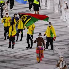Atleta de tonga ficou famoso em 2016 no rio de janeiro e agora volta em tokyo com muito óleo corporal para alegria dos seus fãs.#tonga#besuntado Wgv1bx1bhqw37m