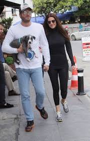 Kıvanç tatlıtuğ celebrated his wife başak dizer's birthday with a photo published on his social media instagram account. Basak Dizer Kivanc Tatlitug Out And About June 06 2016 Famousfix