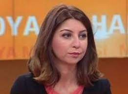 Dönemde ak parti i̇stanbul milletvekili oldu. Radikal Yazari Merve Kavakci Nin Agzinda Niye Aci Bir Tat Var Timeturk Haber