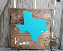 Show Some Love For Your State Or Hometown Statesign Statelove Https Www Etsy Com Listing 591260942 You Pick State Wood Art R With Images Wood Art Map Wall Art Rustic