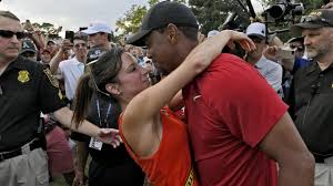 By now, almost every golf fan knows that tiger woods has moved on from his previous relationship and is currently dating erica herman. Who Is Erica Herman Tiger Woods New Girlfriend And The Pga Tour Championship Kiss