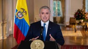 El presidente de colombia, iván duque, dijo este miércoles que no descarta decretar el estado de conmoción interior debido al empeoramiento del orden público en algunas ciudades del país. 1apdsdge Ofjhm