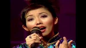 Dapatkan lirik lagu lain oleh anis suraya di kapanlagi.com. Anis Suraya Hq Video Cinta Tersimpul Rapi Live Youtube