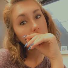 Carmen Hawley's Instagram, Twitter & Facebook