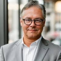 Scott Lepper's Instagram, Twitter & Facebook