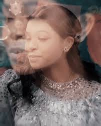 I kinda learned how to do the glitch outro thingey 😭 #foryou #foryoupage  #edit #pleasegoviral #video #niabaxter #disney #ravenshome