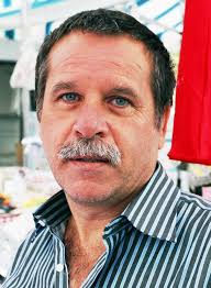 Fuori dal camper. Palermo, pulizia in un solo mercatino