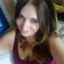 Kimberly Thornhill's Instagram, Twitter & Facebook