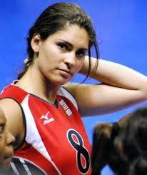 Cynthia Barboza's Instagram, Twitter & Facebook