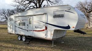 Anyone out there towing a 5 th wheel camper with 2016 5.7 hemi 1500 crew cab short box ( 56) ? 2006 Rockwood 30 Ft 5th Wheel 1 2 Ton Towable Camper Toy Hauler Camper Sailboat Cabin Cruiser Honda Trx250r Racing Quad Go Kart And More K Bid