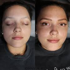 Is there anyone who does Microblading in Gulfport?