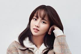 Beautyful and diligent girl，expect you to be a colorful actress. Kim So Hyun Confirmed As Lead Of Upcoming Historical Drama Soompi