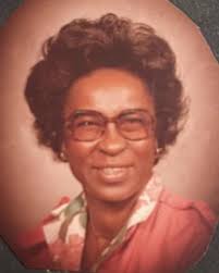 Lee Acklin's Instagram, Twitter & Facebook