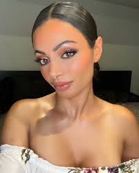 Apply for table read + headshots: https://forms.gle/WsVaT2dDiS1ABreb7  Audition for full production (paid): https://forms.gle/HZvkhbT7SsgrD5K78