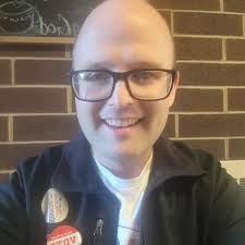 Thank you to all of the amazing social workers voting and working this  election today! Comment your photos below!