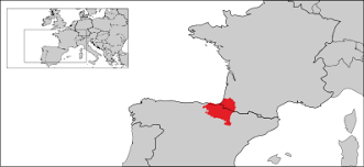 Le pays fut fortement marqué par la conquête anglaise durant la guerre de cent ans. Pays Basque Francais Would You Like A Crossiant With Your Txakoli Tales Of Global Citizens