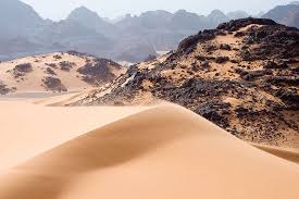 Il me semble que c'est assez vieilli un temps de cochon comme expression en fait. Pourquoi Fait Il Chaud Le Jour Et Froid La Nuit Dans Le Desert