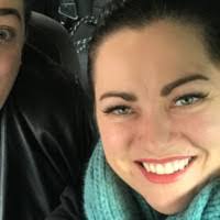 Lisa Spong's Instagram, Twitter & Facebook