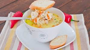 Puteti face aceasta supa si cu pui din comert, insa supa cea mai buna se face neaparat din carne. Ciorba Radauteana Cu Piept De Pui Copilul Ro