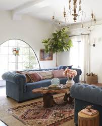 25 Ways To Integrate A Chesterfield Sofa Into Your Interior Digsdigs Enlivening the living room with the opulence. a chesterfield sofa into your interior