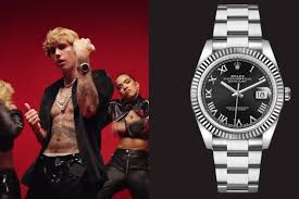If they are in prison, which it often happens when they get in trouble, the police can take the cash, but not the personal items, hence the chains. This Is Justin Bieber S Popstar Watch Gq