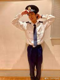 𝙮𝙤𝙪𝙣𝙖 on twitter in 2021 snowman man fashion