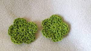 Alle grundbegriffe für anfänger erklärt. Einfache Blume Hakeln Hakelanleitung Blume Fur Anfanger By Berlincrochet Youtube