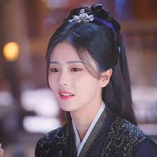 Sansa and Wanda Chinese Drama