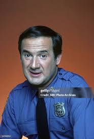 November 19, 1976. RON News Photo