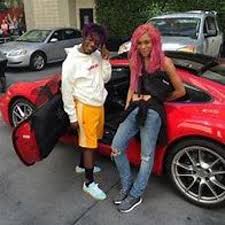 May 27, 2020 · lil uzi vert vs. Uzi By Julius Woods