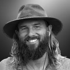 Aaron Cann's Instagram, Twitter & Facebook