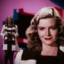 Who is Peggy Lloyd dating? Peggy Lloyd boyfriend, husband