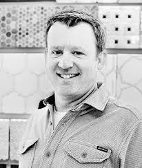 Jamie Vail's Instagram, Twitter & Facebook