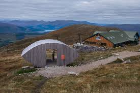 Two raf helicopters, an air ambulance, four ambulance crews, police, fire brigade and a mountain rescue team are among those present. Nevis Range Gondola Viewpoint Walks Walkhighlands