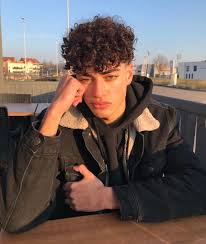 Pin By Cristan H On O H B O Y Boy Hairstyles Boys With Curly Hair Curly Hair Men