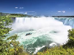 Maybe you would like to learn more about one of these? 20 Best Natural Attractions In Canada From Niagara Falls To The Northern Lights Photos Escape Com Au