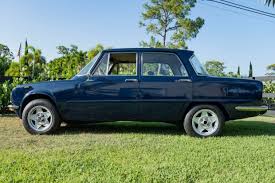 Image result for Blu Posillipo 1975 Alfa-Romeo