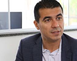 A informação foi confirmada pela assessoria do congressista, nesta 5ª feira (29.out.2020). Luis Miranda Novo Deputado Federal Do Guara Jornal Do Guara