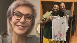 Meet Eileen Brooker, the woman behind Za'Darius Smith's shout-out