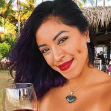 Sharon Hilborn's Instagram, Twitter & Facebook