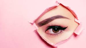This eyelash growth serum diy uses aloe, castor oil and vitamin e oil. How To Grow Eyelashes Diy Eyelash Serum For Thick And Long Lashes