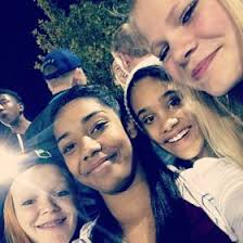 Lili Rivas (lili1743)