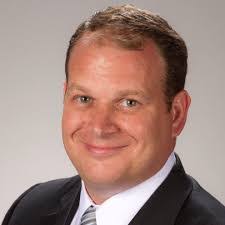 Ryan Courtemanche's Instagram, Twitter & Facebook