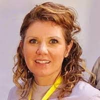 Tessa Clements's Instagram, Twitter & Facebook